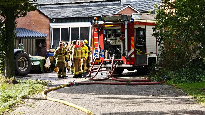 Kalfjes overleden door rookontwikkeling op boerderij in Eibergen