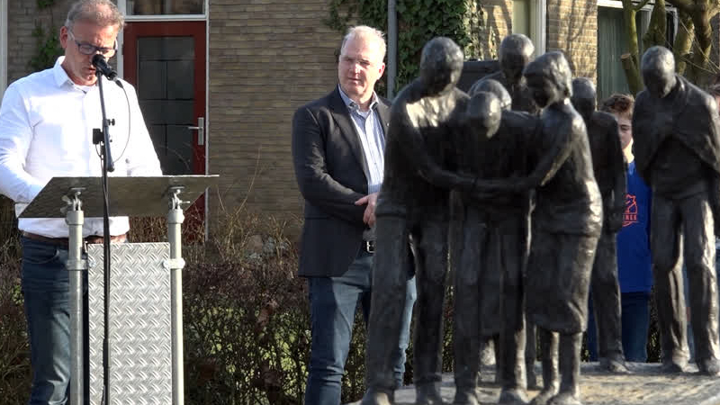 Dwangarbeiders herdacht door 'De man met de lange ladder' in Megchelen