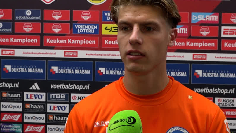 El Kadiri bezorgt De Graafschap met rode kaart zware avond in Leeuwarden