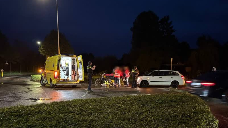 Fietsster gewond na aanrijding op rotonde in Gendringen