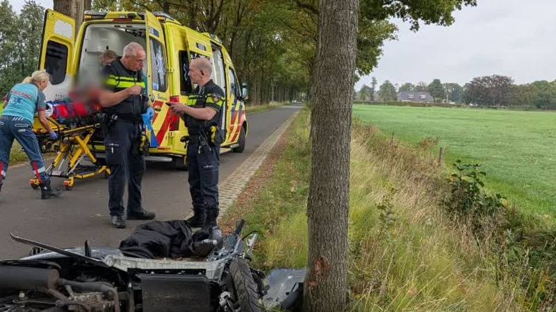 Scooterrijdster gewond bij eenzijdig ongeval in Doetinchem