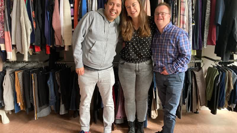 Dagbesteding zamelt winterkleding in voor vluchtelingen - REGIO8