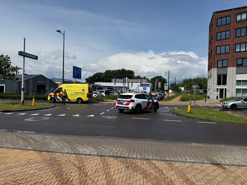 Fietser gewond na botsing met vrachtwagen in Doetinchem