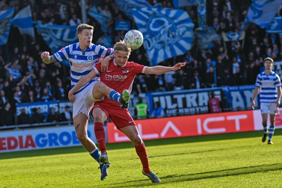 De Graafschap loopt over Jong AZ heen en tankt vertrouwen richting play-offs