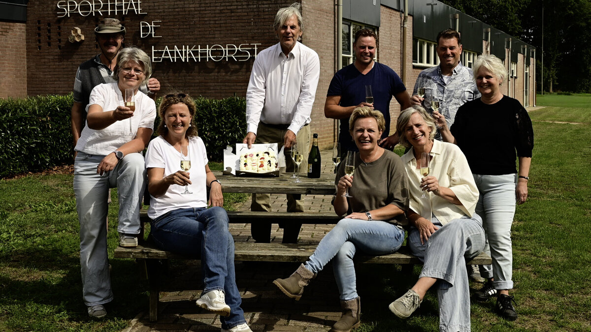 Dorpendeal Wichmond-Vierakker (groepsfoto)
