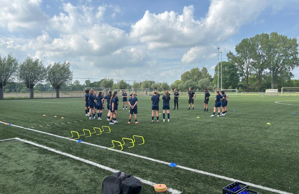Graafschap Vrouwen voor promotiewedstrijd 2026.jpeg