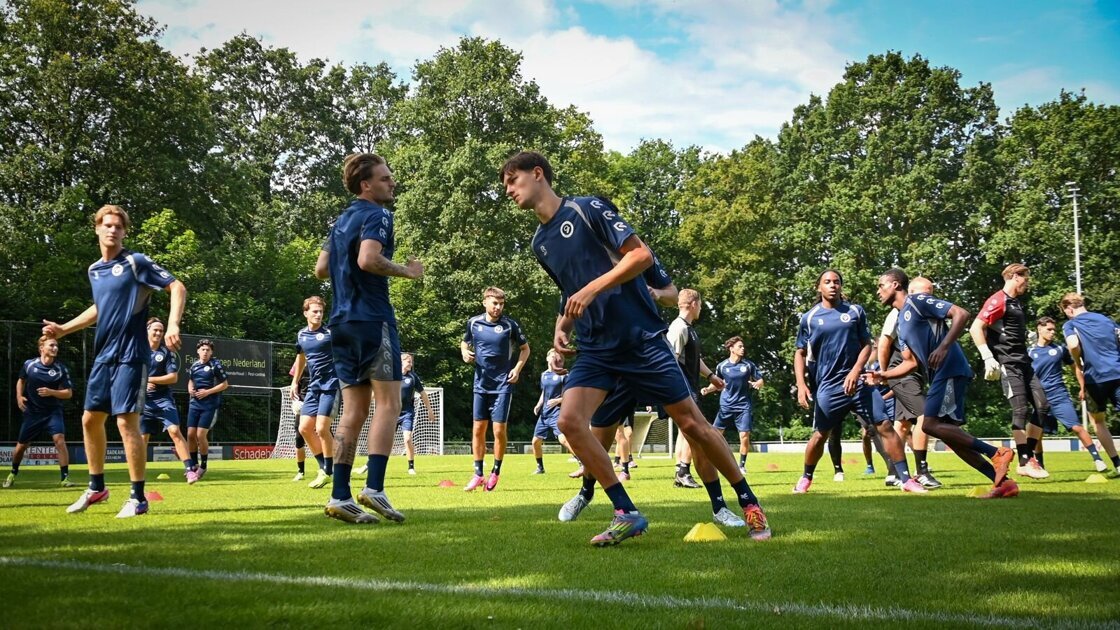 De Graafschap trapt seizoen af met duidelijke ambities en aast op langer verblijf Niemeijer