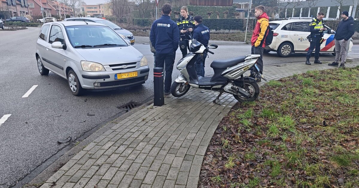 Automobilist botst tegen scooterrijder in Groenlo