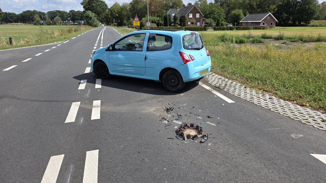 Geen gewonden bij botsing tussen twee auto’s in Doetinchem