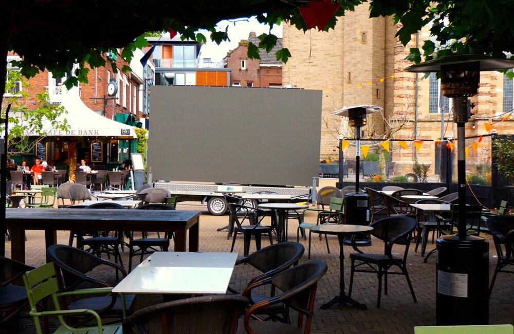 scherm terras dtc.jpg
