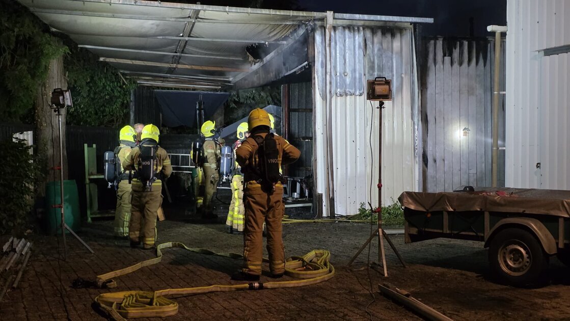 Brand in schuur van zeilmakerij in Zelhem snel onder controle