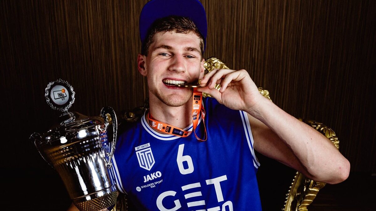 Floris van Dee foto GET United.jpeg