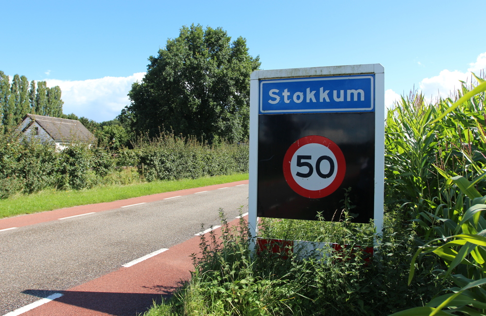 Bord Stokkum.JPG