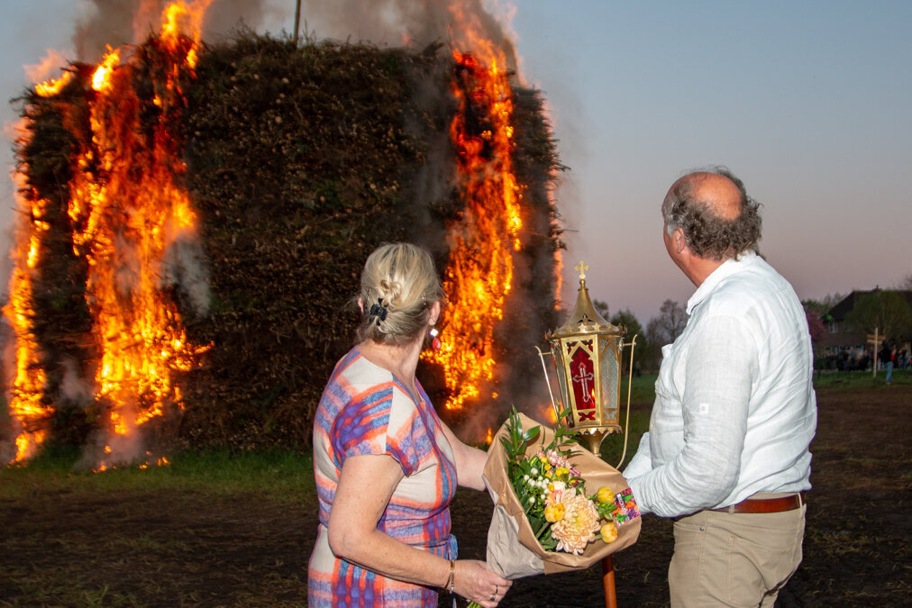 Paasvuur Zieuwent-11.jpeg