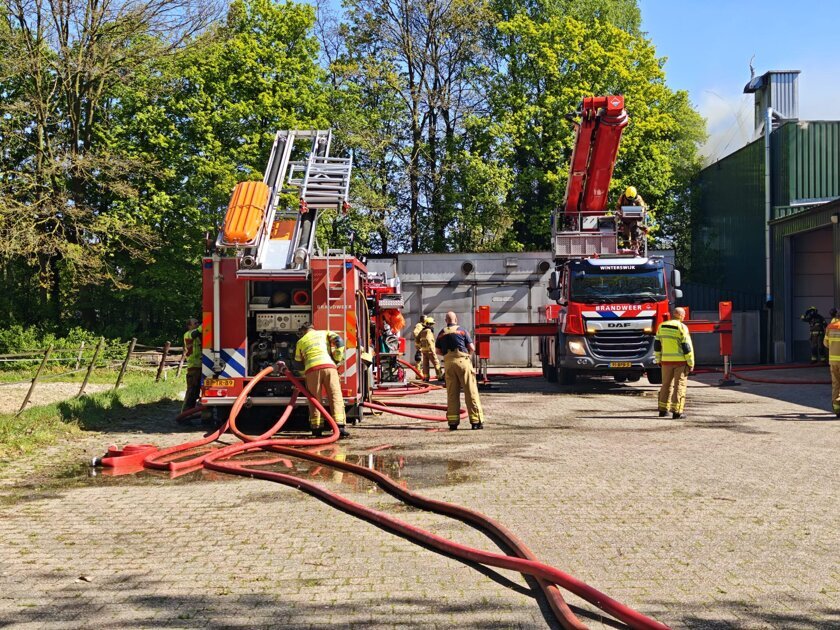 Grote brand bij meubelfabriek in Borculo