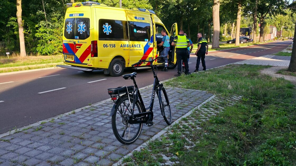 Fietser raakt gewond bij aanrijding Winterswijk