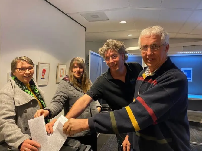 Afscheidsspeech Bennie Morsink ingekort door Ingrijpen burgemeester Van Oostrum